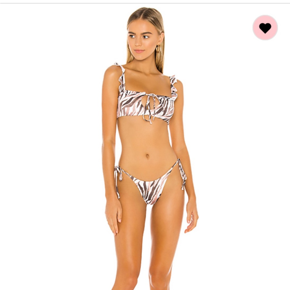 NWT Frankies Bikinis Set / Mackenzie set in Tiger Print!